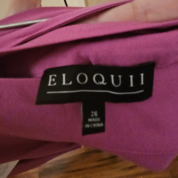 Eloquii, flowy, fuchsia pink wrap skirt, size 26W, NWT - Picture 4 of 6